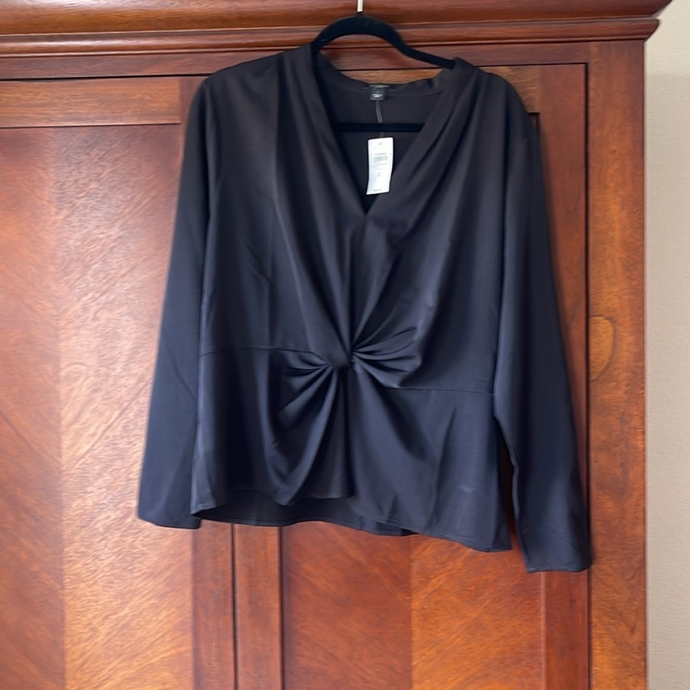 Ann Taylor factory black blouse NWT